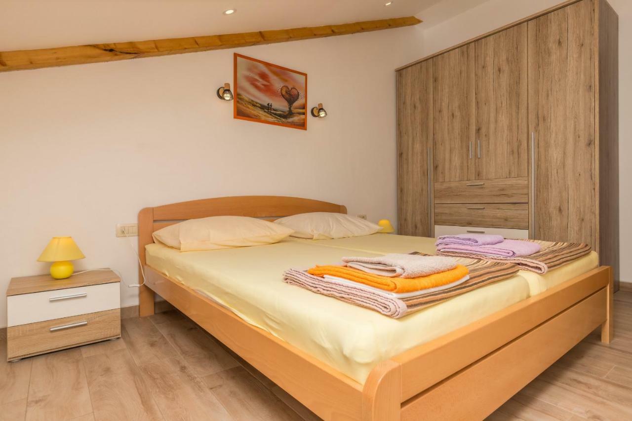 Apartman Sare Цриквеница Экстерьер фото